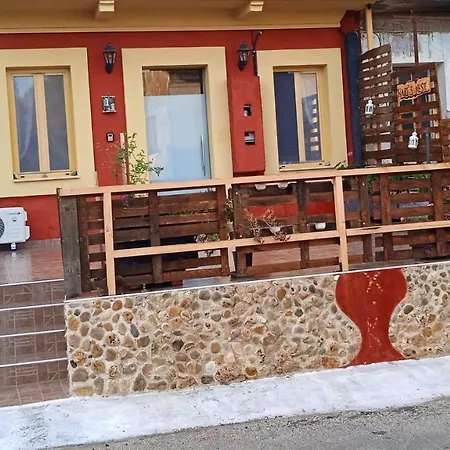 Hari's Nest Corfu Case de vacanță *