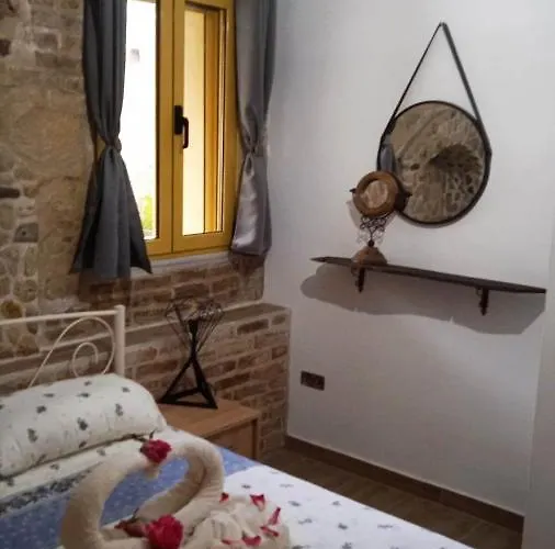 Hari's Nest Corfu בית נופש *